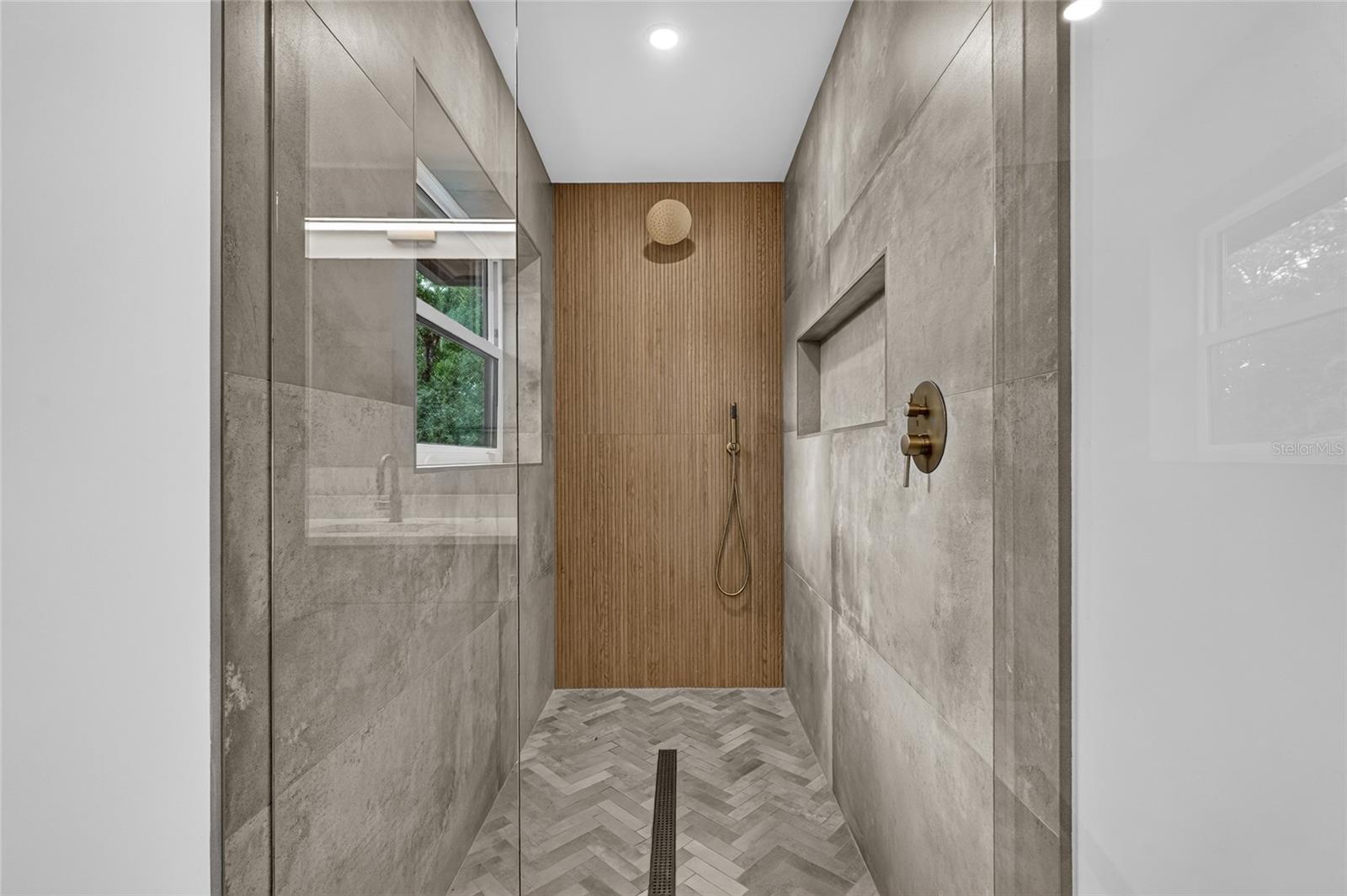 3325 WEBBER WOODS DR — photo 58