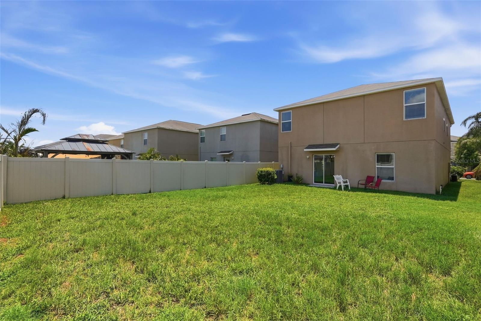 17204 YELLOW PINE ST — photo 44