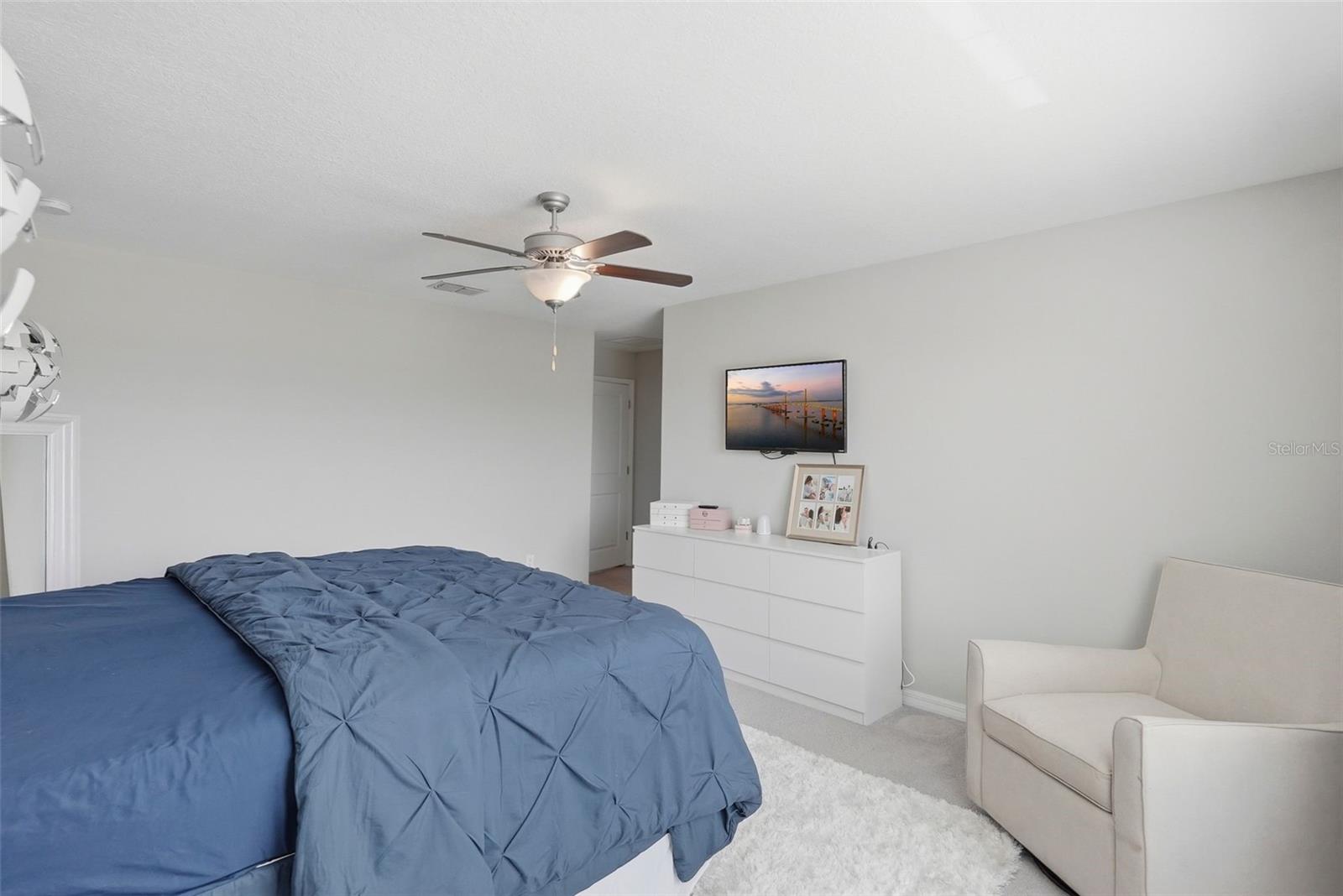 17204 YELLOW PINE ST — photo 28