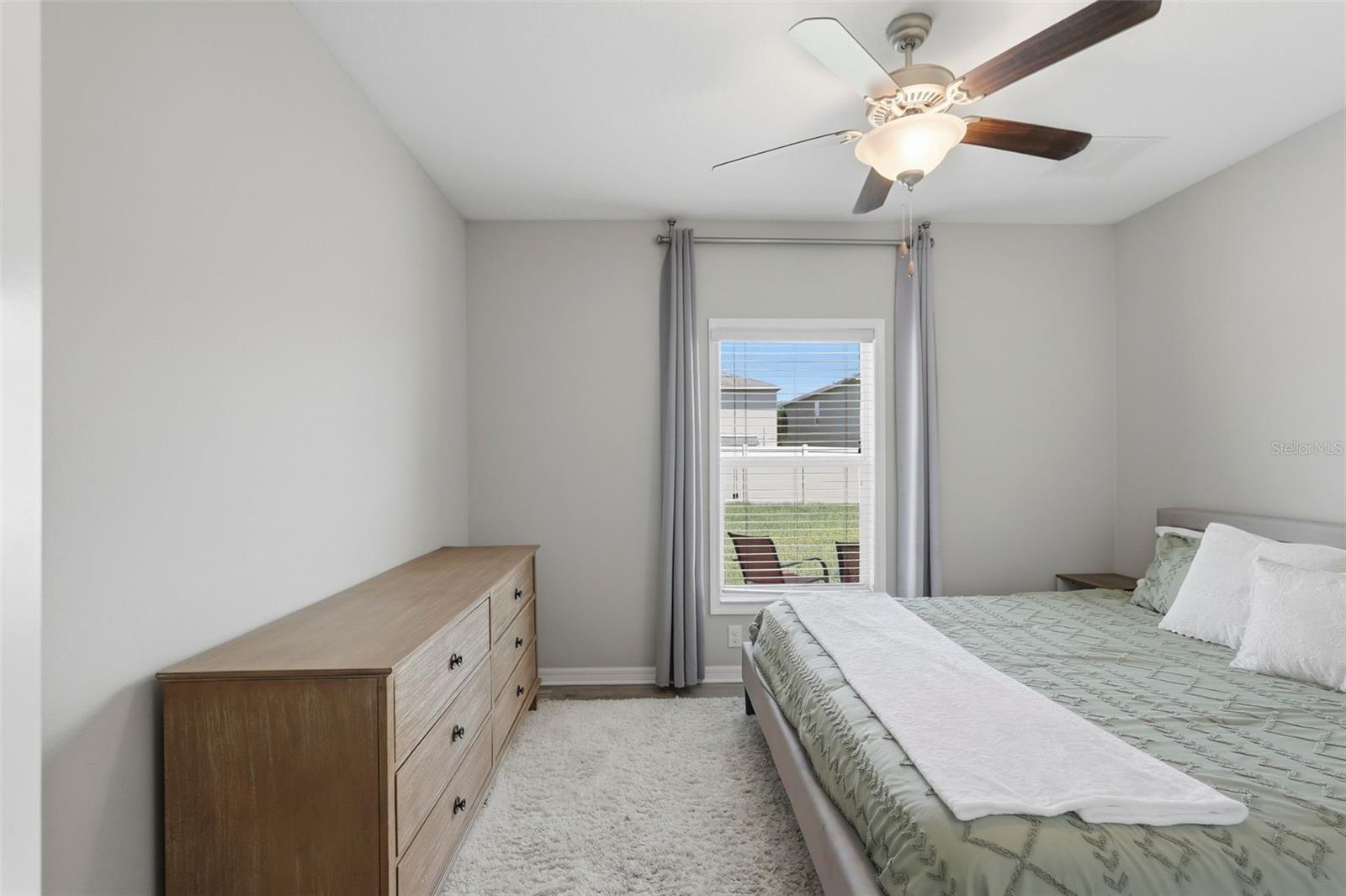 17204 YELLOW PINE ST — photo 21