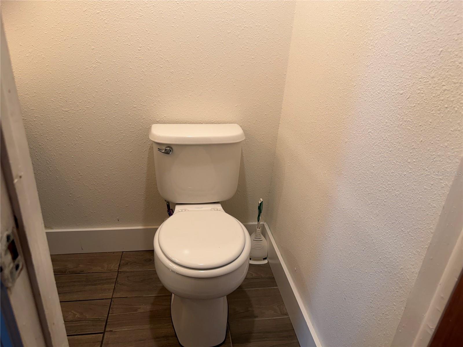 3908 BADEN DR — photo 30