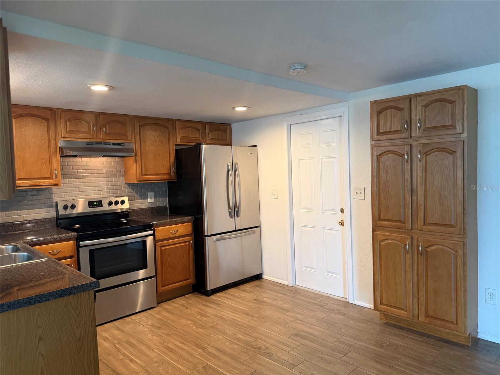 3908 BADEN DR — photo 9