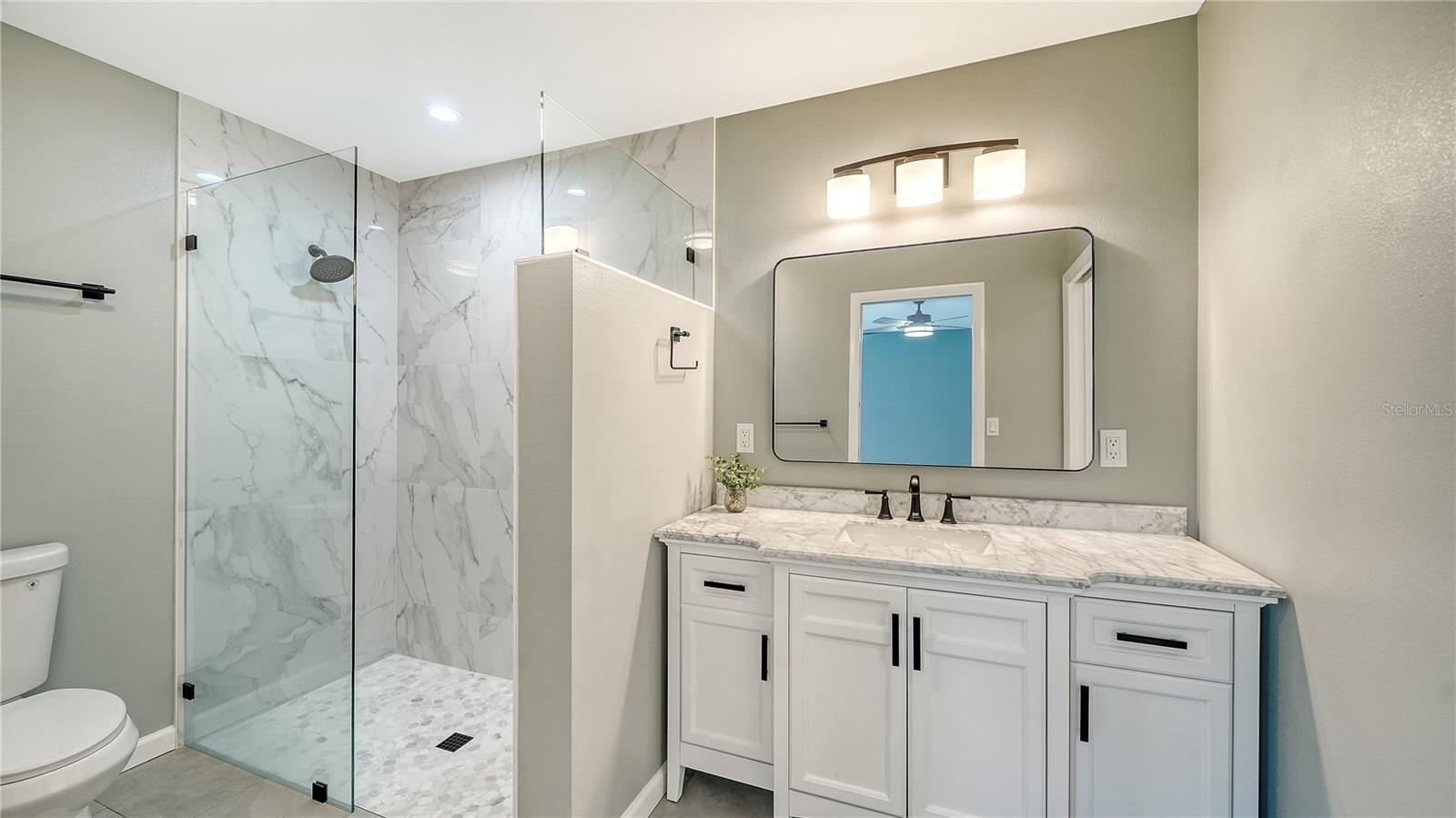 5689 EVERGREEN DR #18 — photo 21