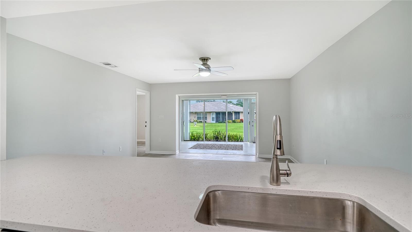 5689 EVERGREEN DR #18 — photo 18