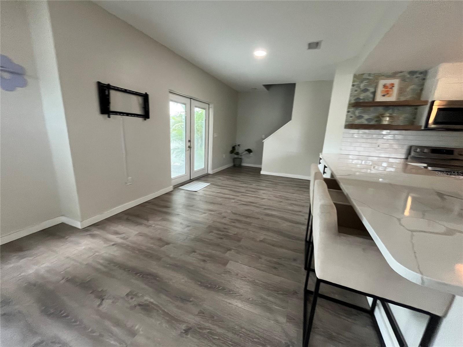 4326 TYLER CIR N — photo 13