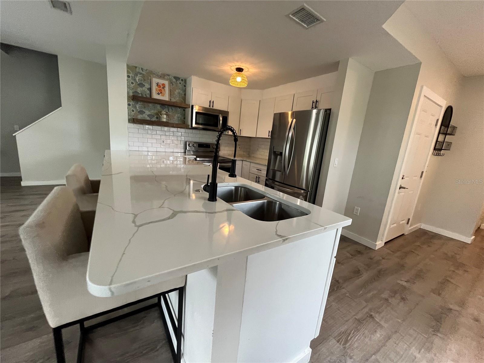 4326 TYLER CIR N — photo 24