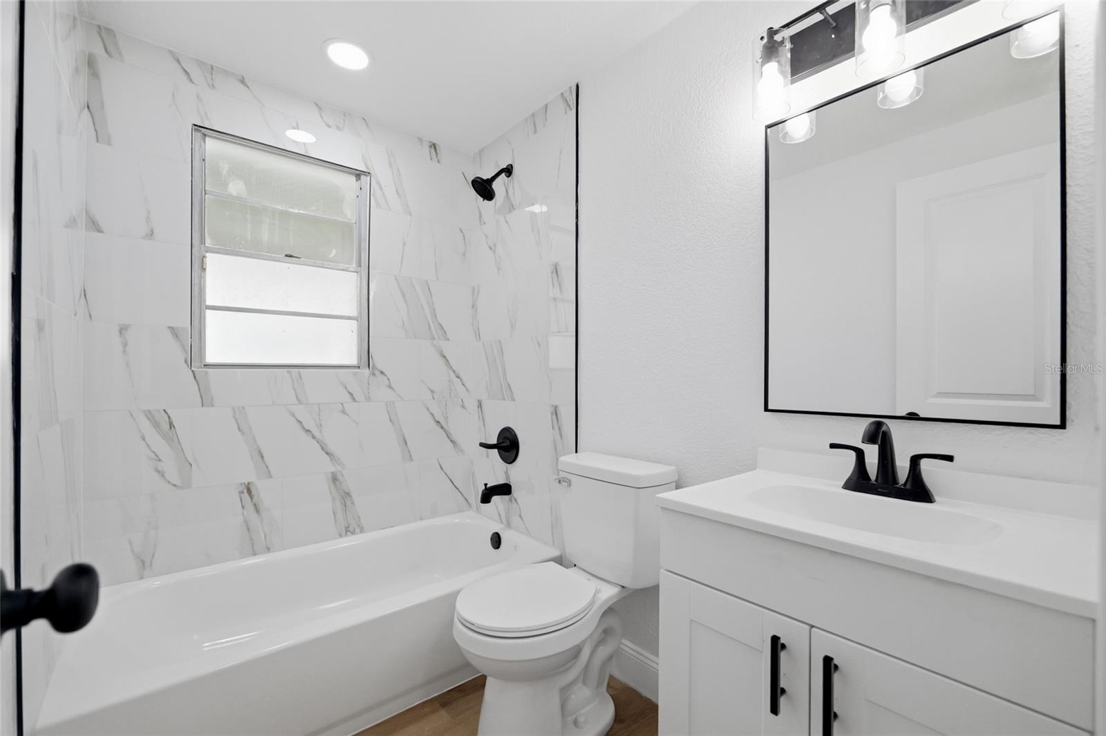 3412 E HENRY AVE — photo 14