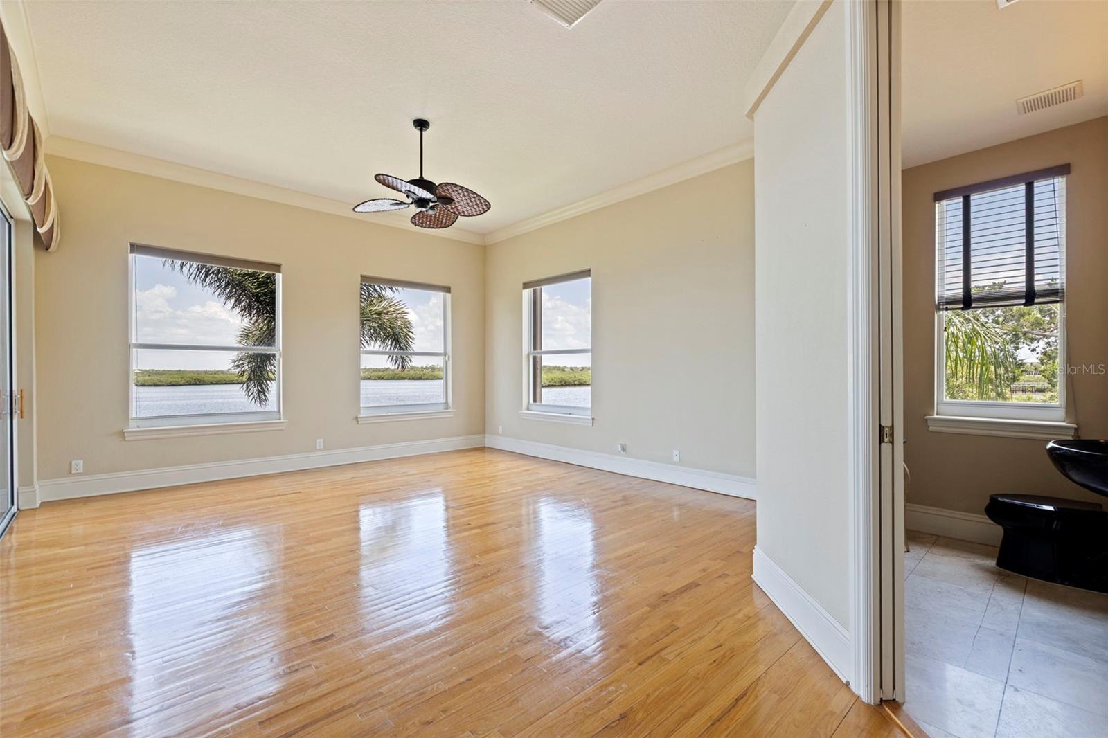 4631 HARBORPOINTE DR — photo 25