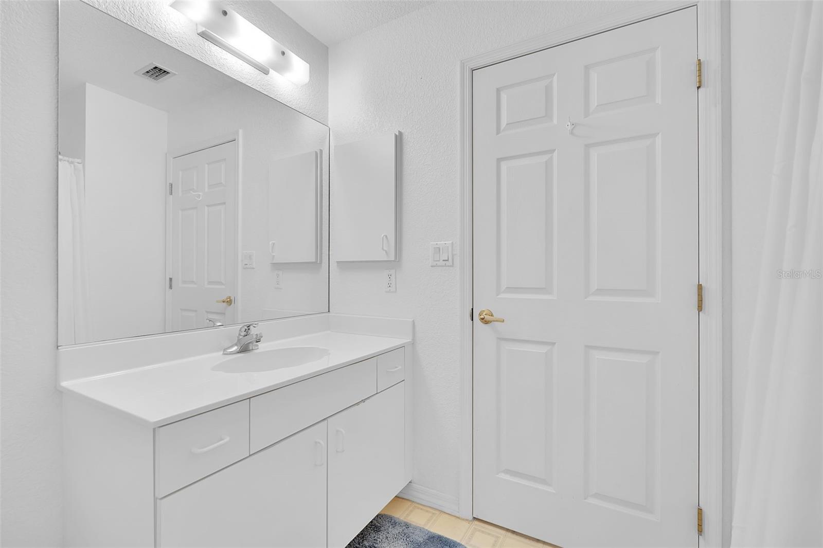 5725 GREENWOOD AVE #4201 — photo 32
