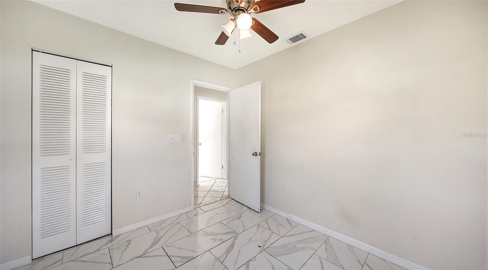 3307 NEWTOWN BLVD — photo 27