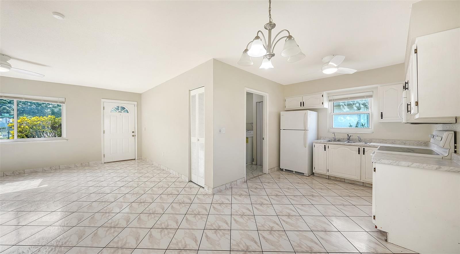 3307 NEWTOWN BLVD — photo 10