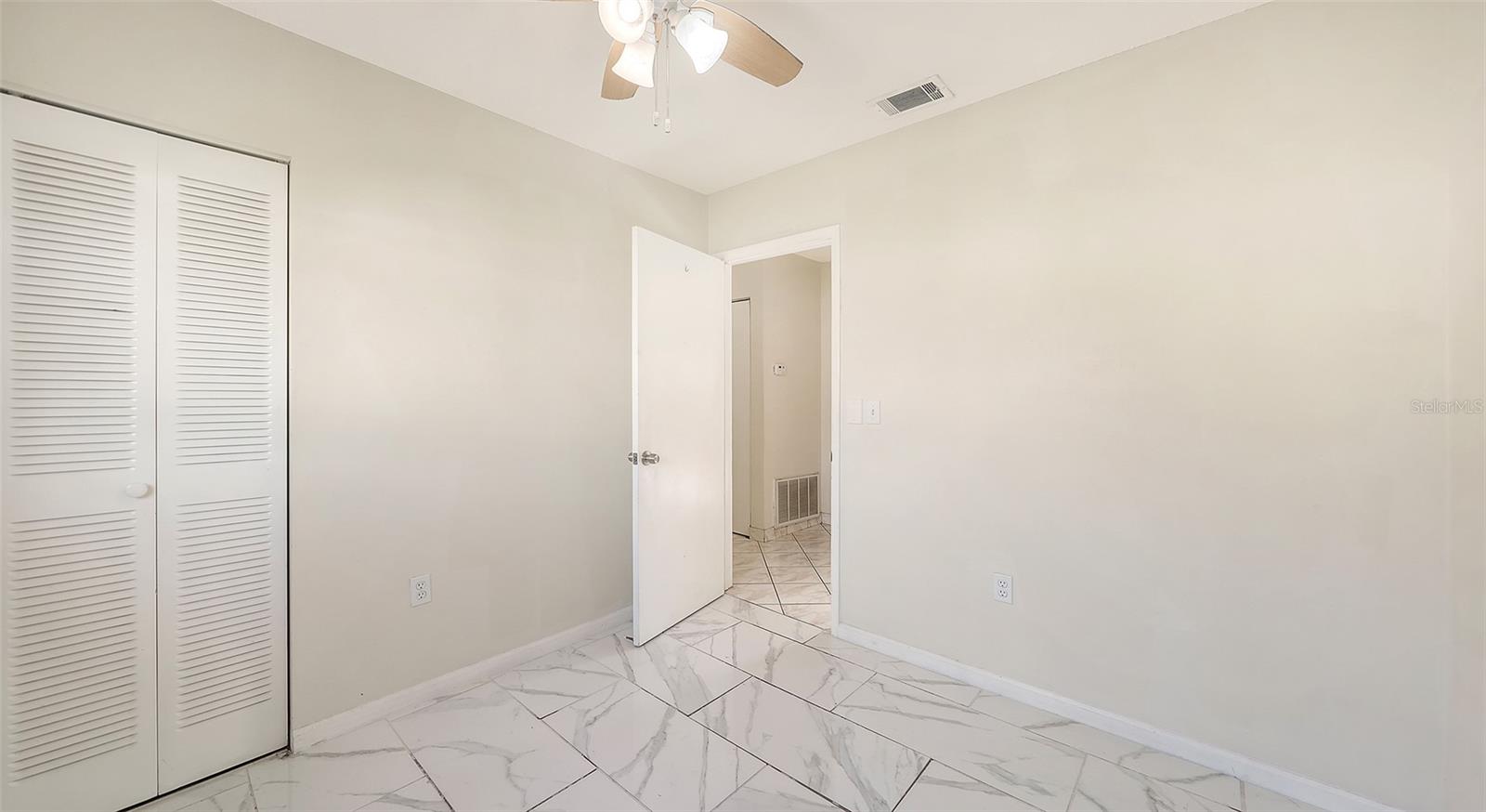 3307 NEWTOWN BLVD — photo 18