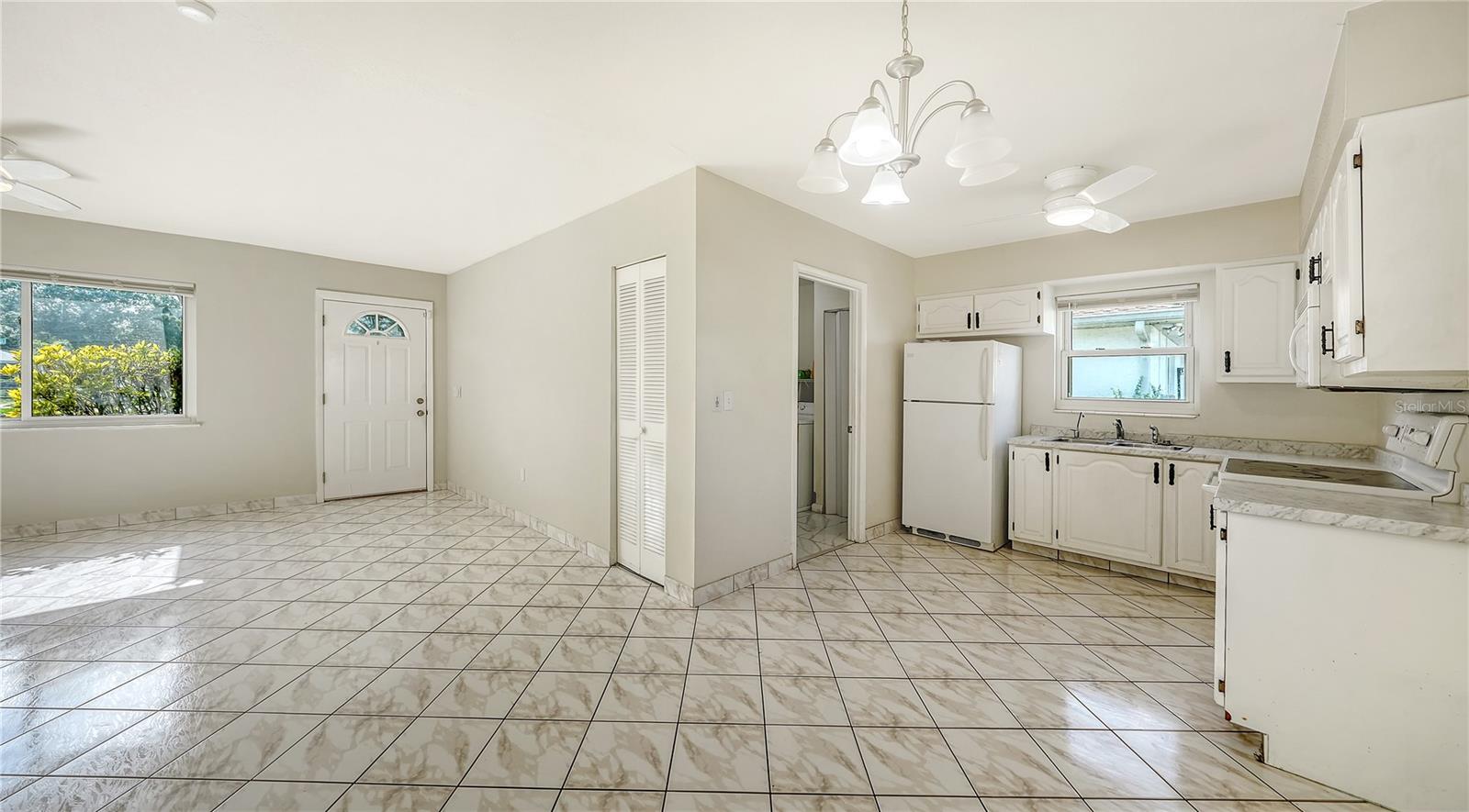3307 NEWTOWN BLVD — photo 44