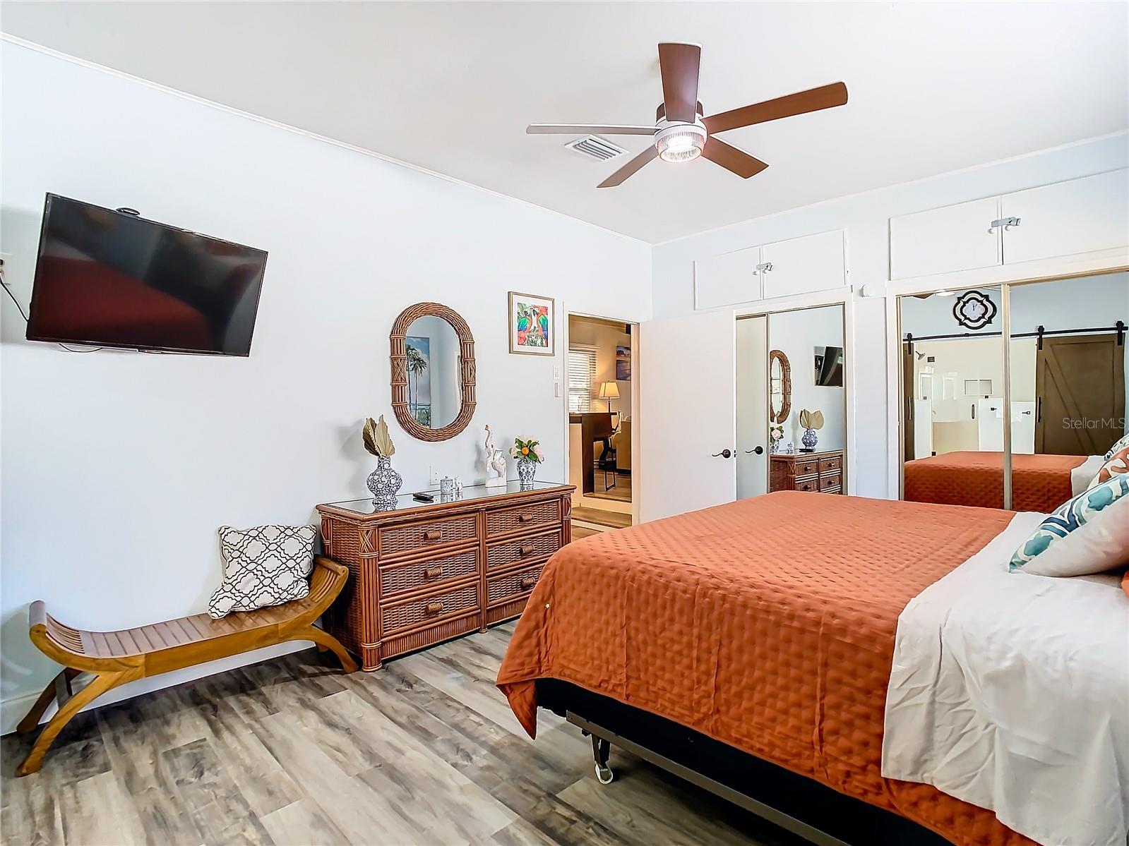 3321 W AILEEN ST — photo 35