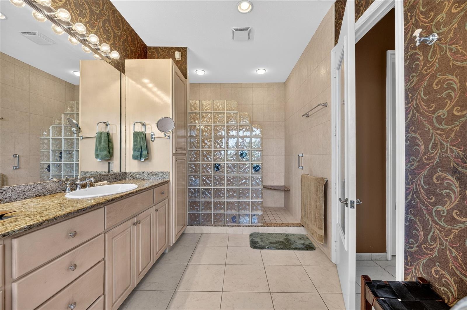 903 CAPRICCIO LN — photo 62