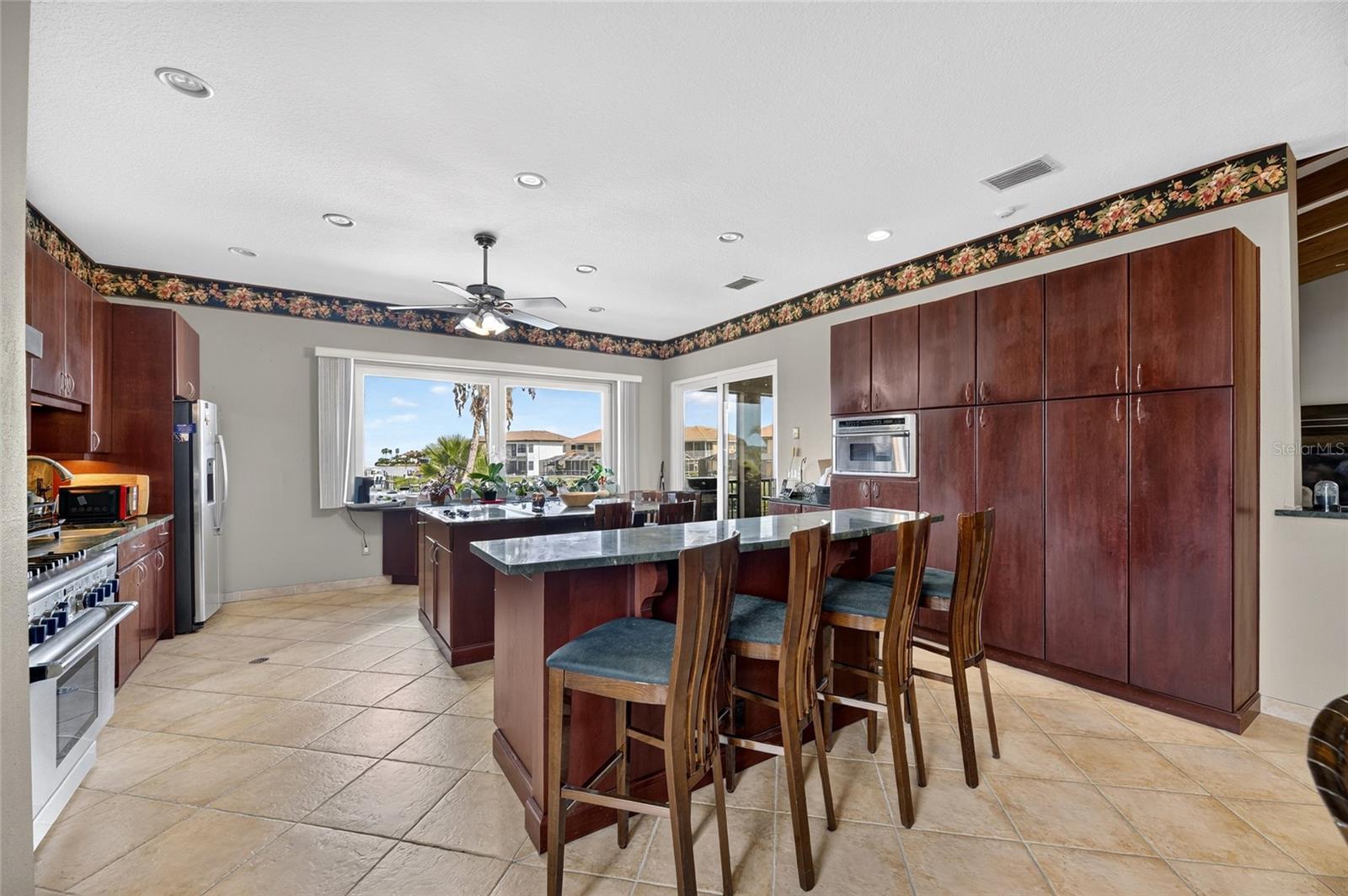 903 CAPRICCIO LN — photo 47