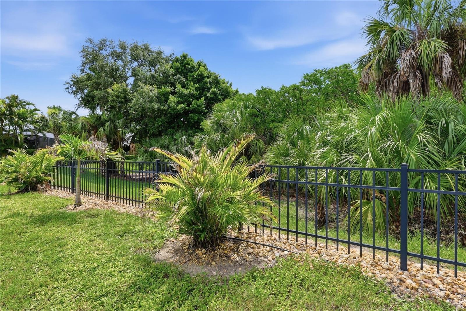 5029 LAKE OVERLOOK AVE — photo 34
