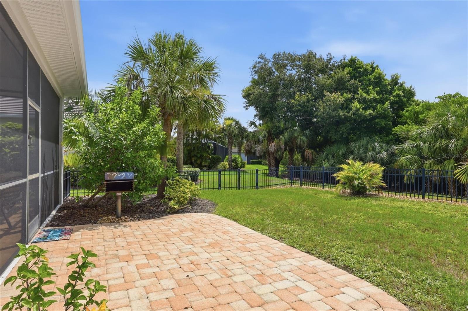 5029 LAKE OVERLOOK AVE — photo 30