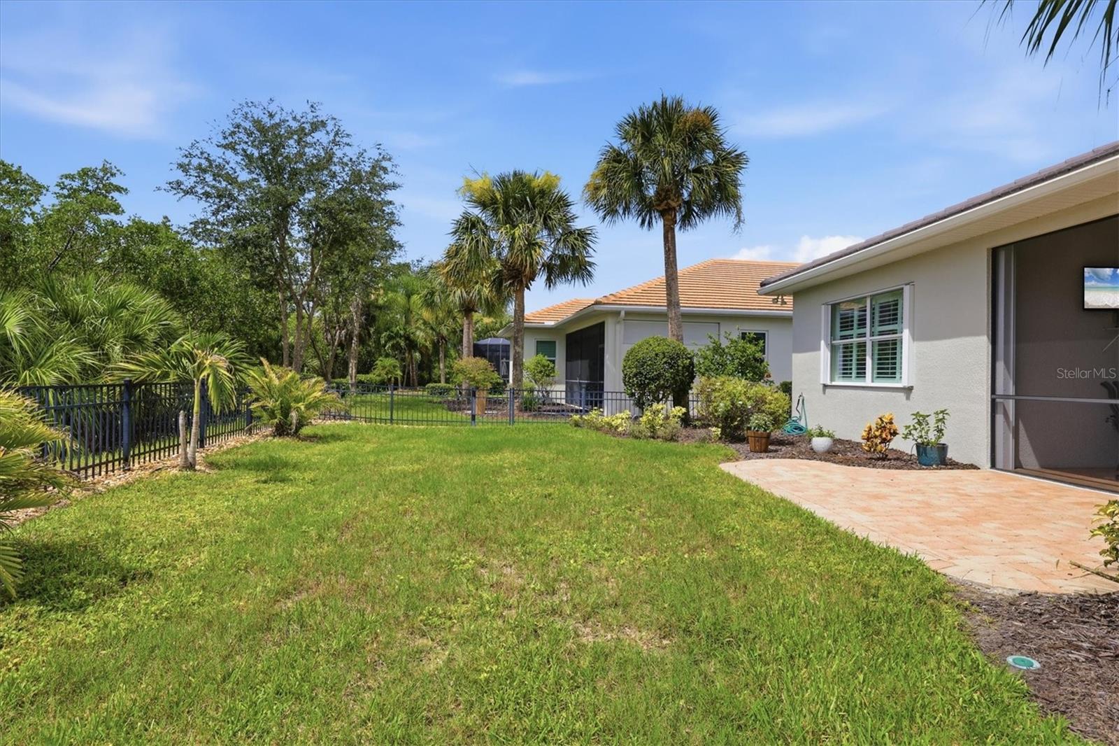 5029 LAKE OVERLOOK AVE — photo 31