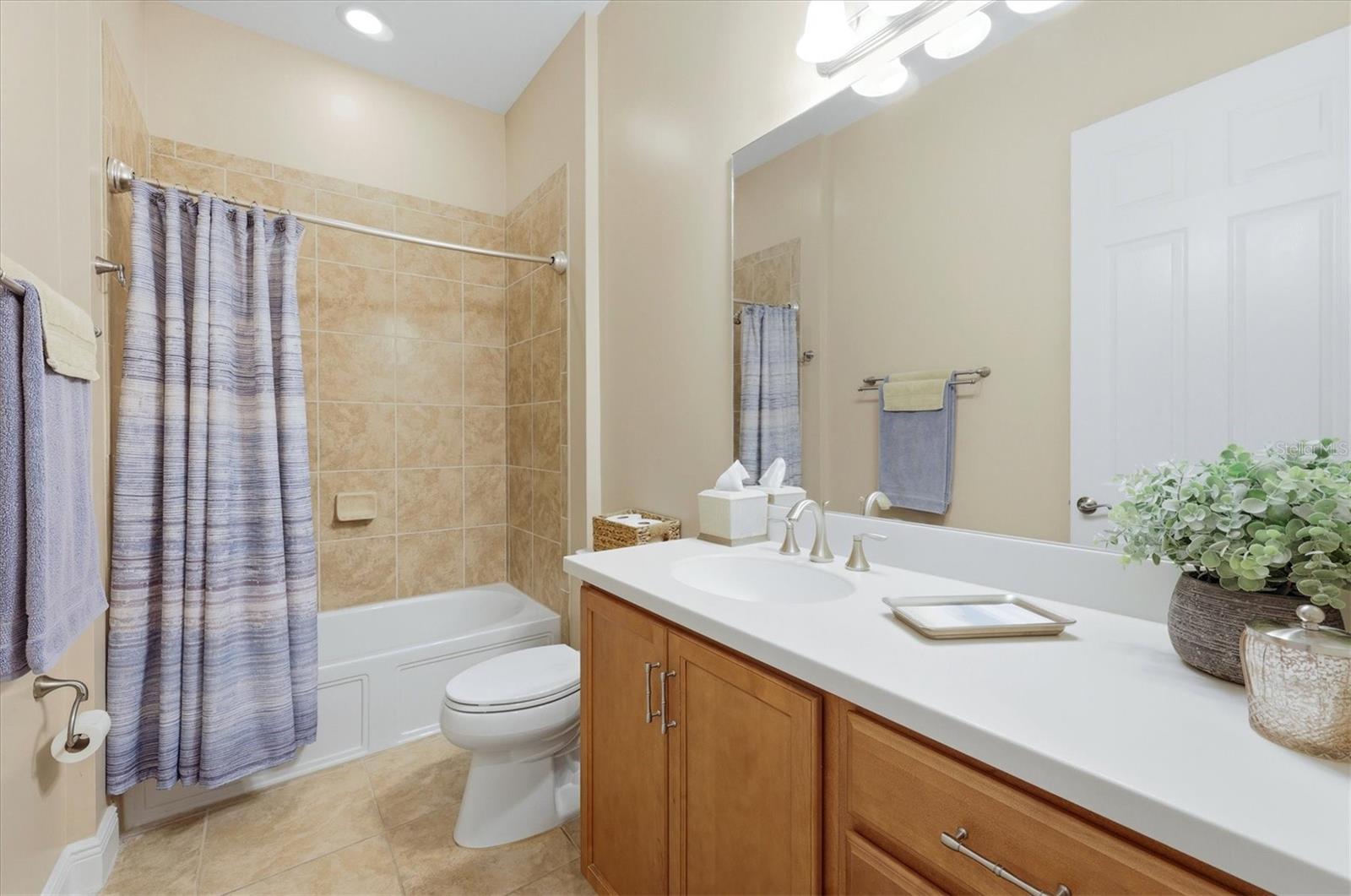 5029 LAKE OVERLOOK AVE — photo 26