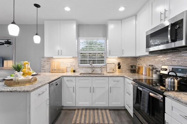 14009 DOMINION CT — photo 9