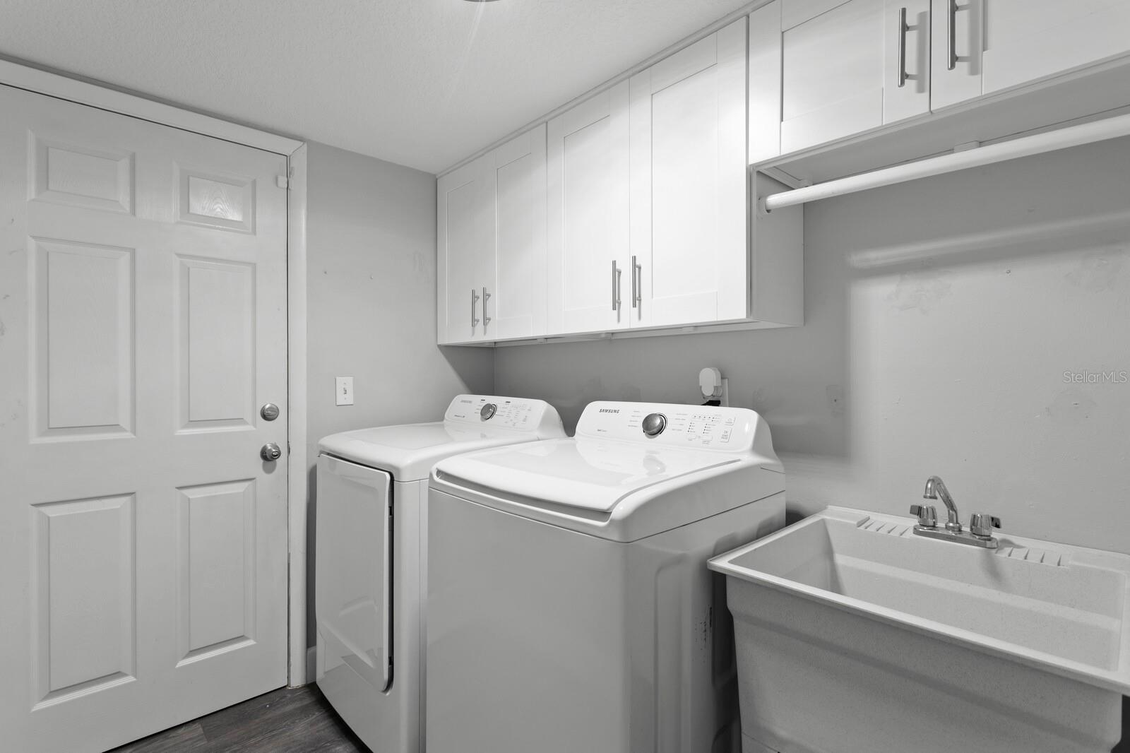 14009 DOMINION CT — photo 44