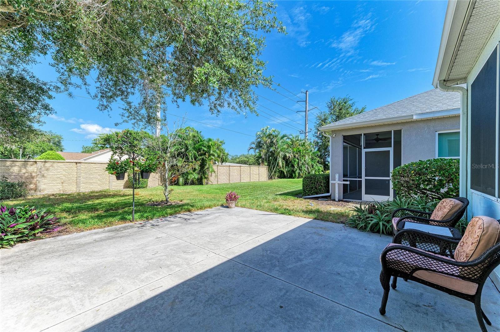 3728 SUMMERWIND CIR — photo 39