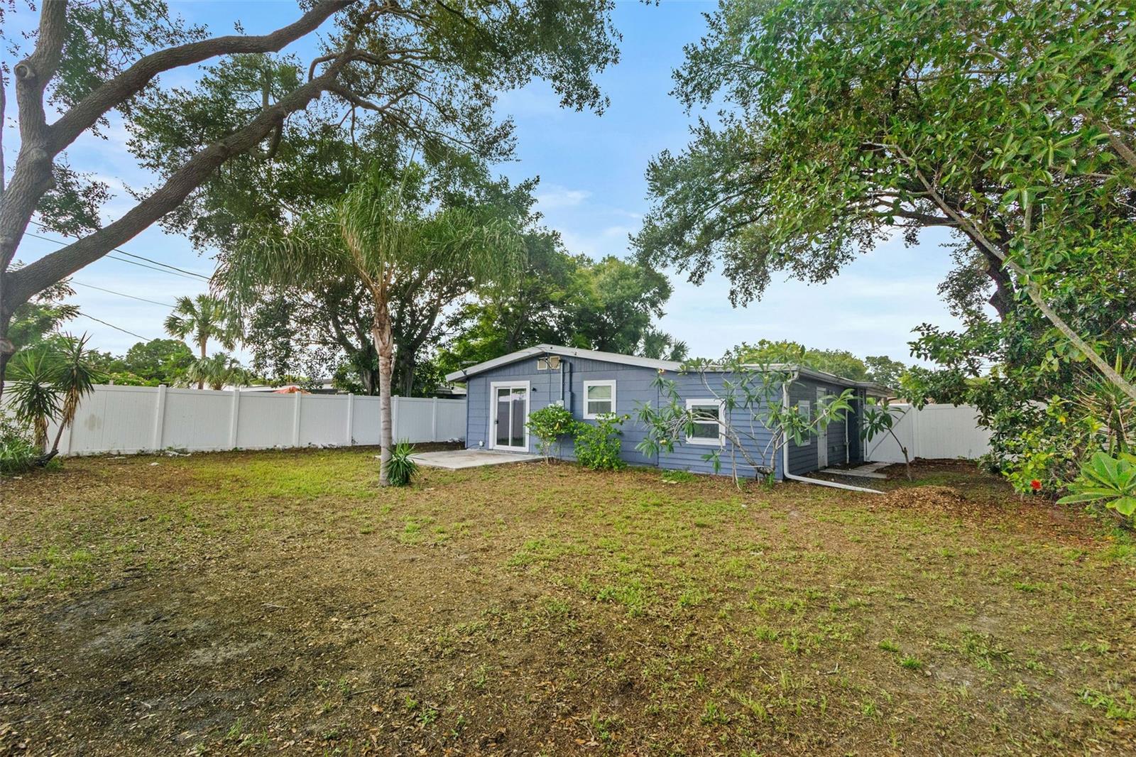 4402 W TRILBY AVE — photo 16