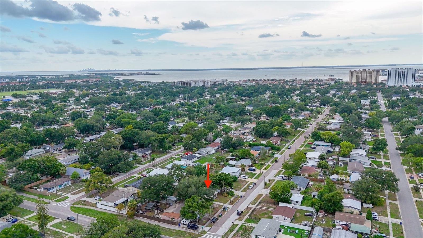 4402 W TRILBY AVE — photo 3