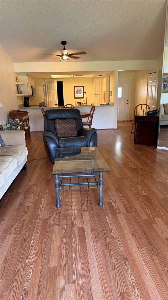 18427 AINTREE CT — photo 5