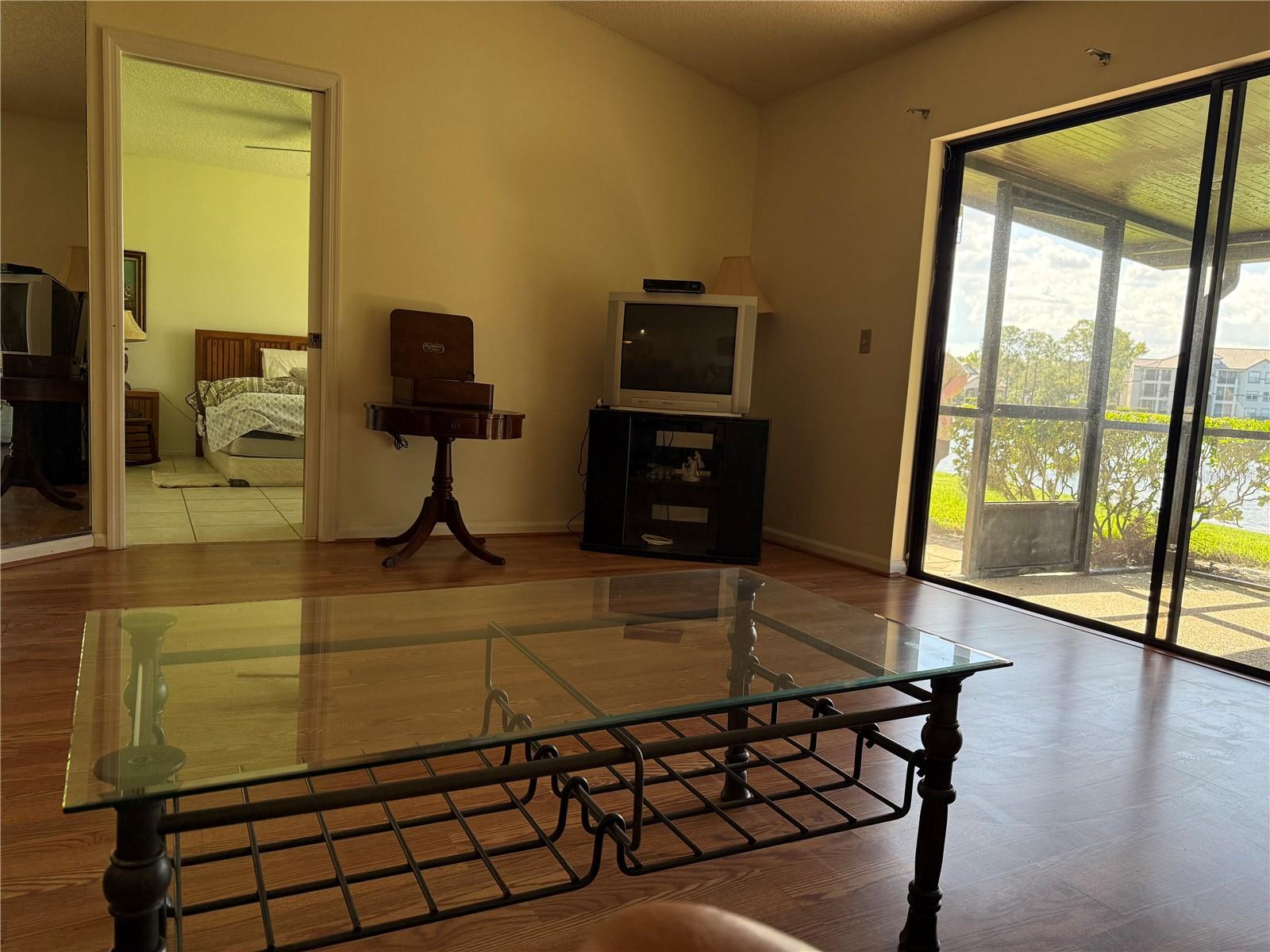 18427 AINTREE CT — photo 9
