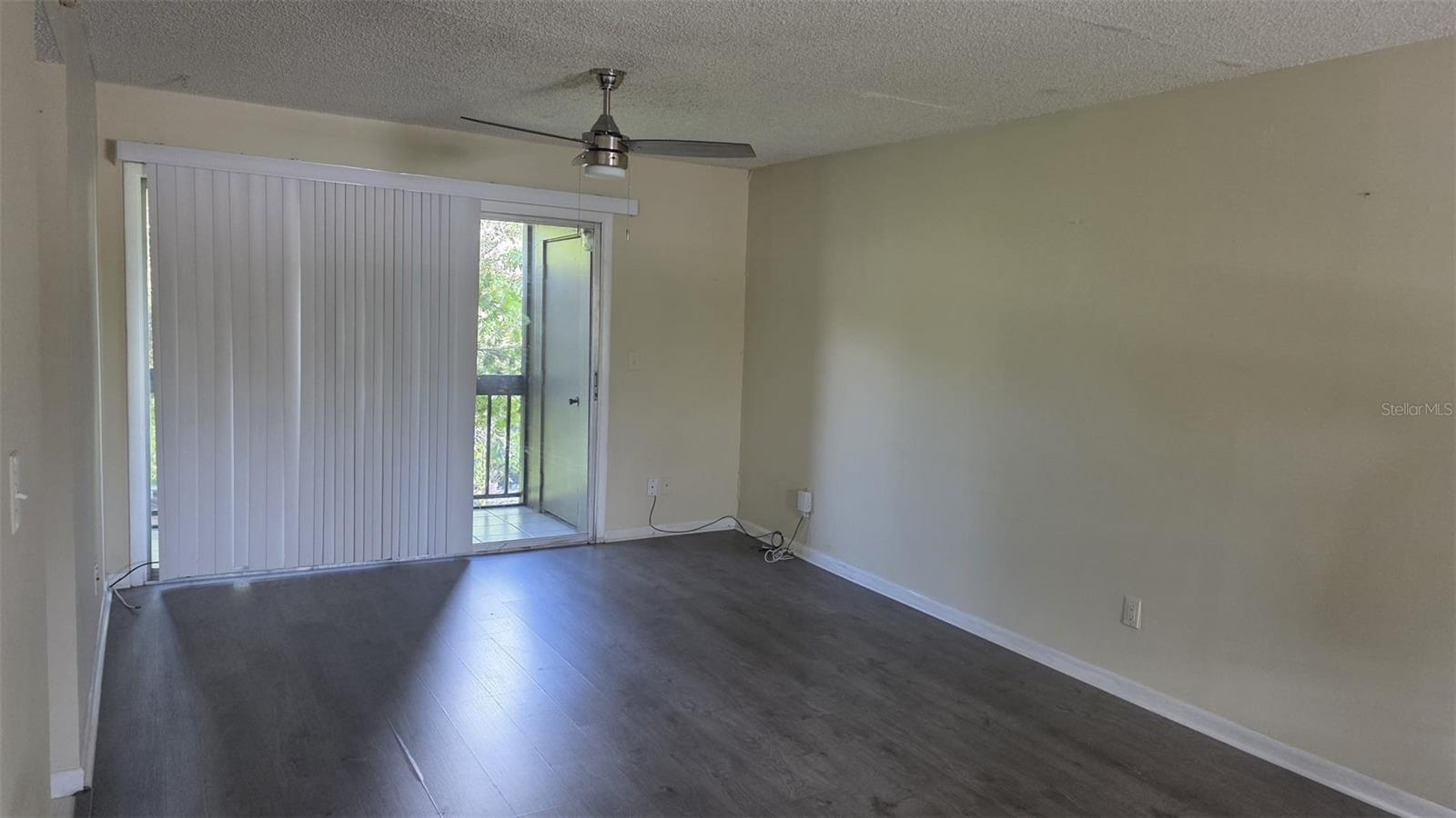 6328 NEWTOWN CIR #B2 — photo 5
