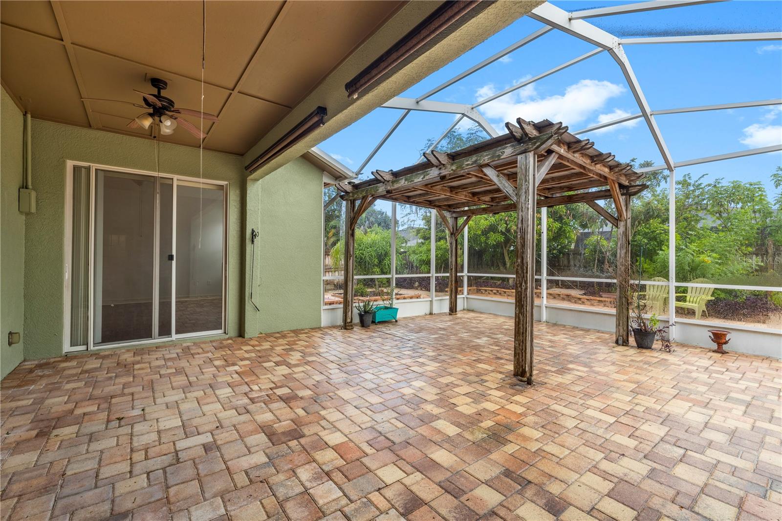 6521 CARRINGTON SKY DR — photo 44