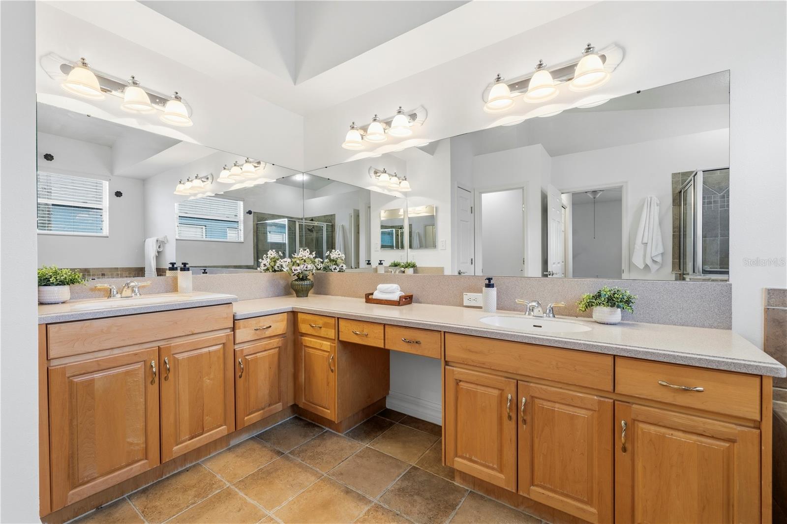 6521 CARRINGTON SKY DR — photo 26