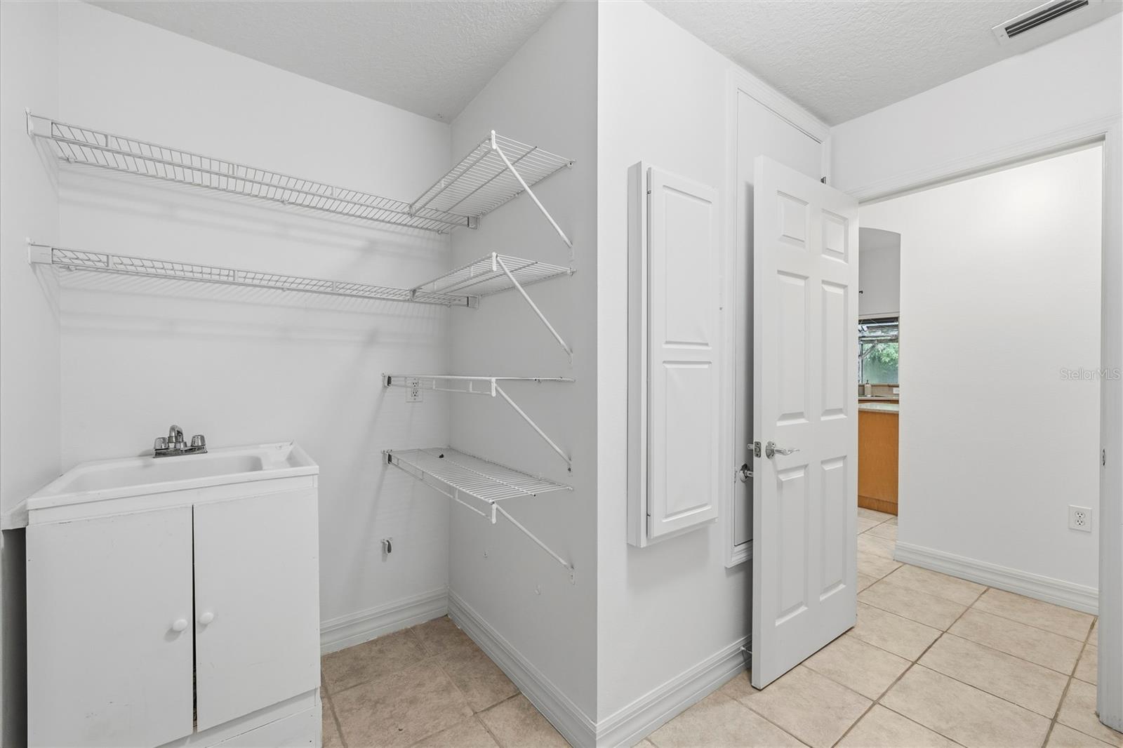 6521 CARRINGTON SKY DR — photo 34