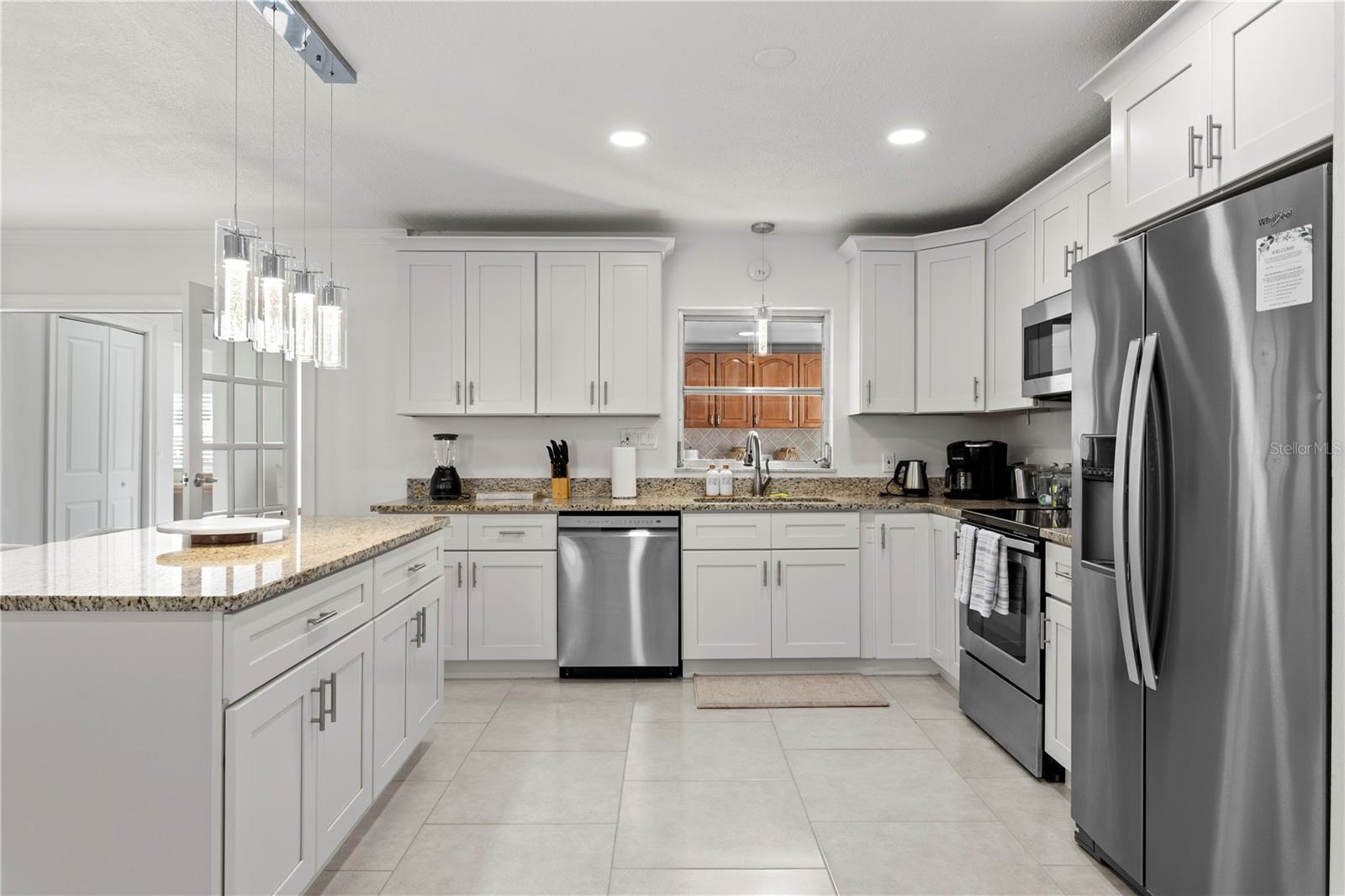 8702 ELMWOOD LN — photo 15