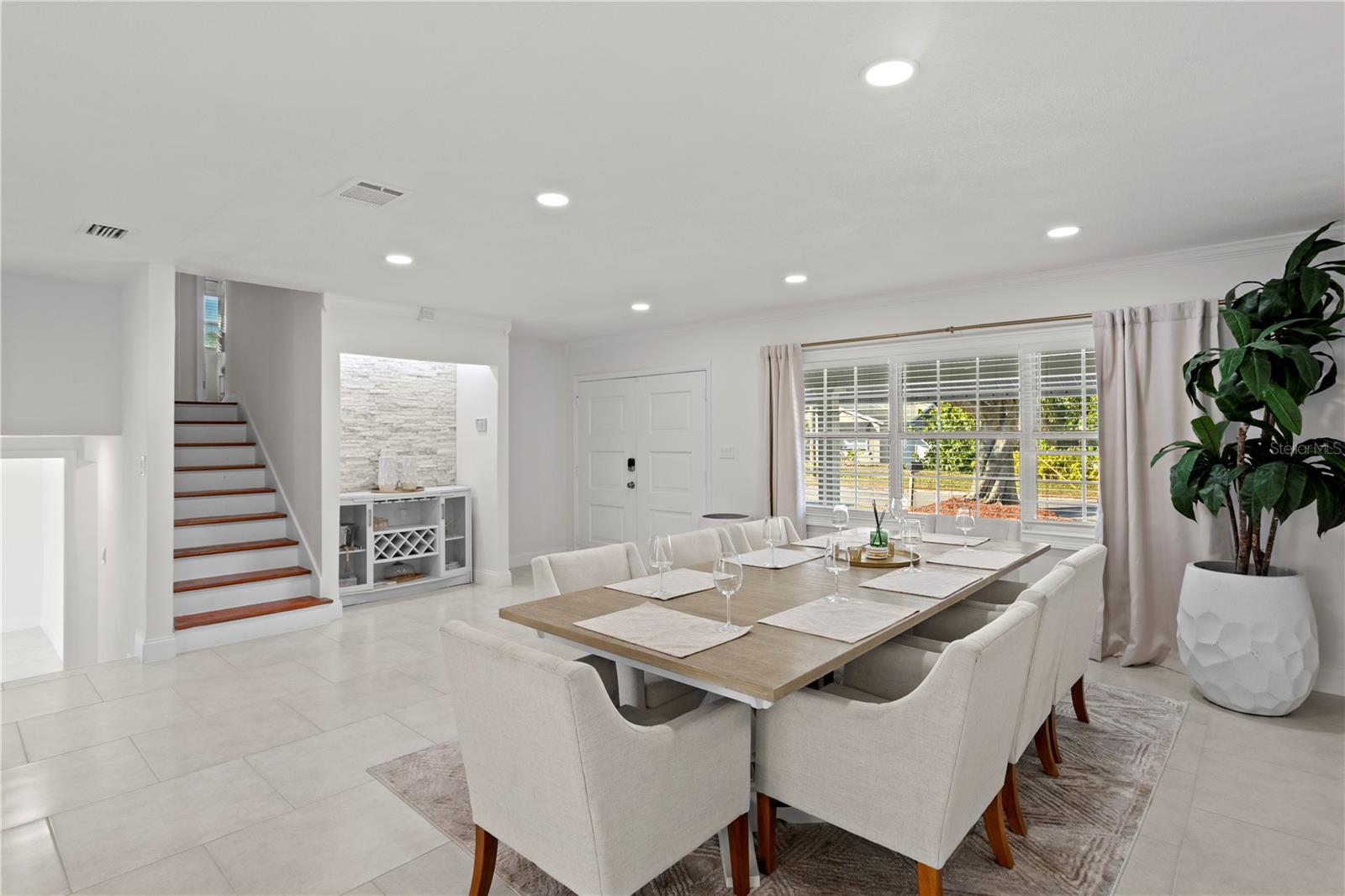 8702 ELMWOOD LN — photo 12