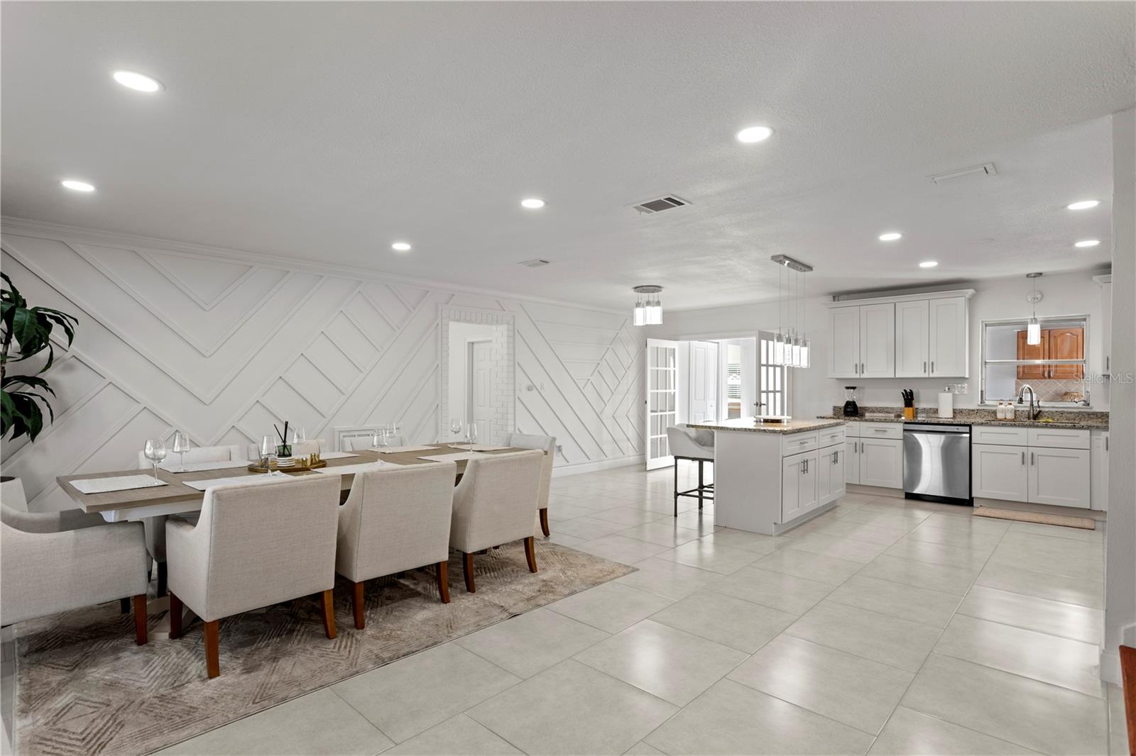 8702 ELMWOOD LN — photo 3