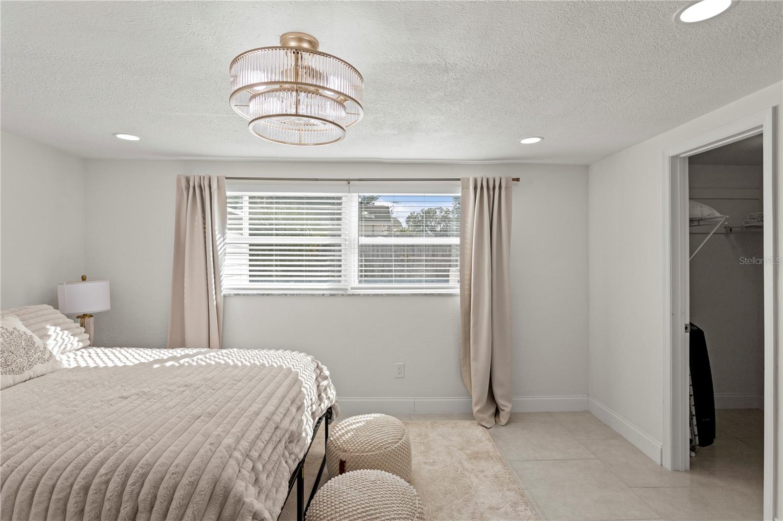 8702 ELMWOOD LN — photo 35