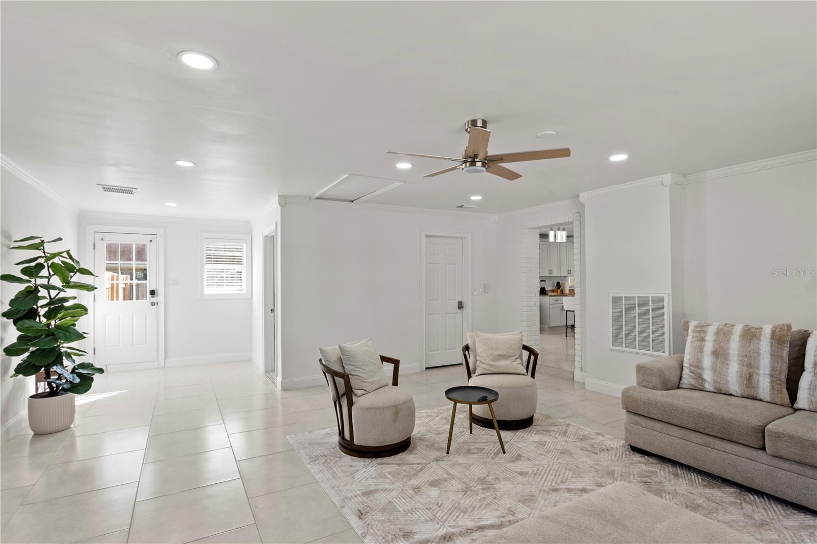 8702 ELMWOOD LN — photo 19