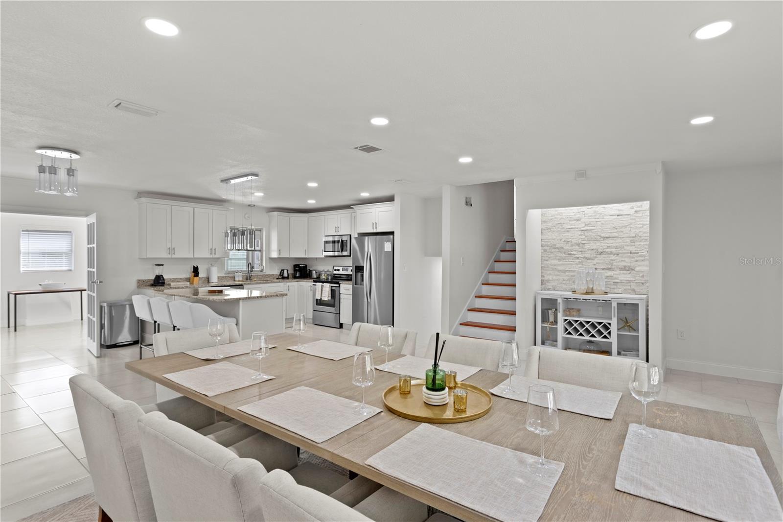 8702 ELMWOOD LN — photo 13