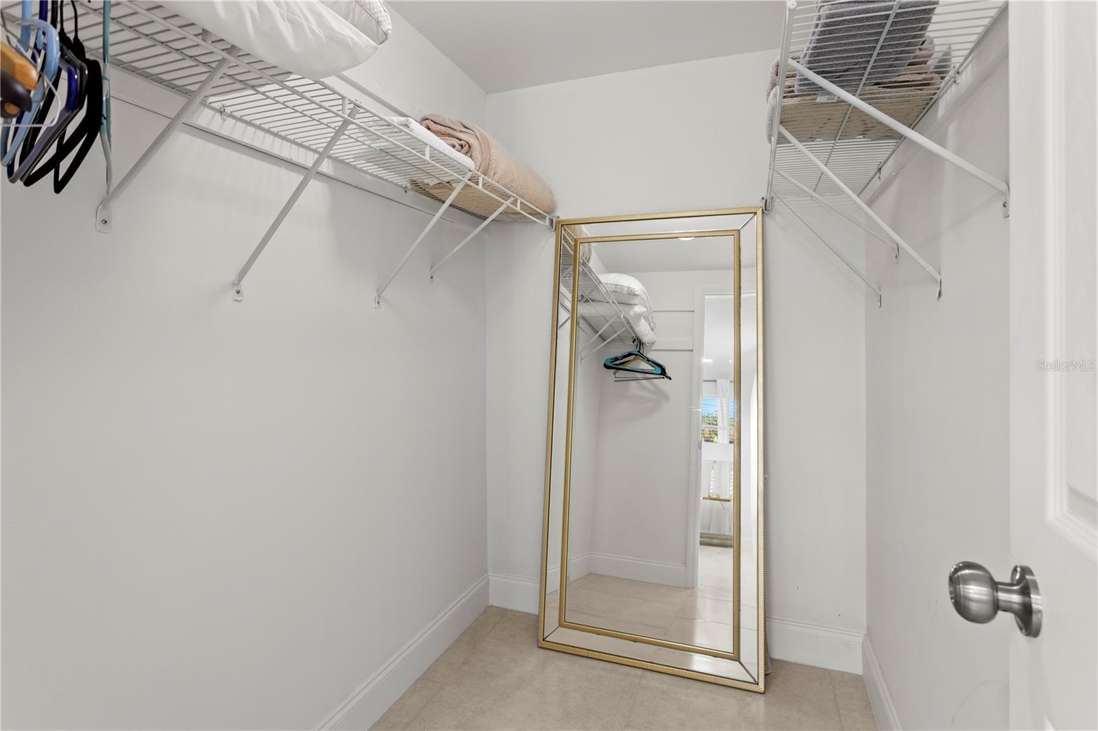 8702 ELMWOOD LN — photo 38