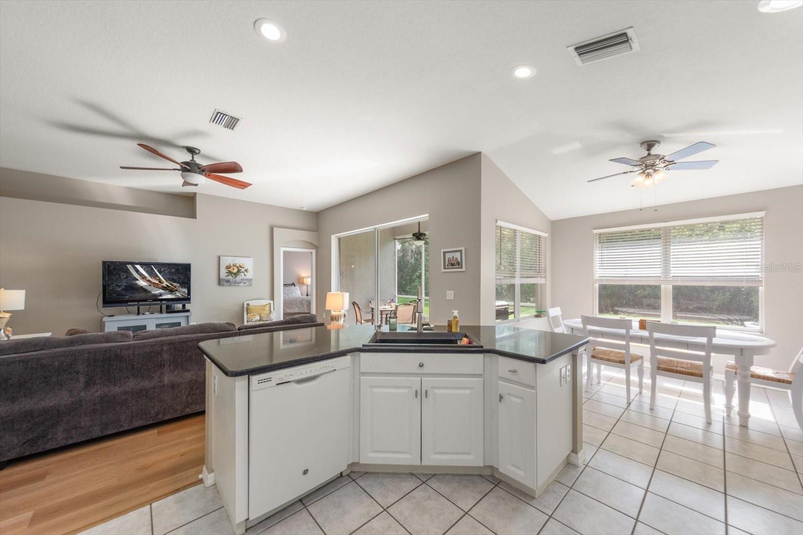 4422 HAVELOCKE DR — photo 8