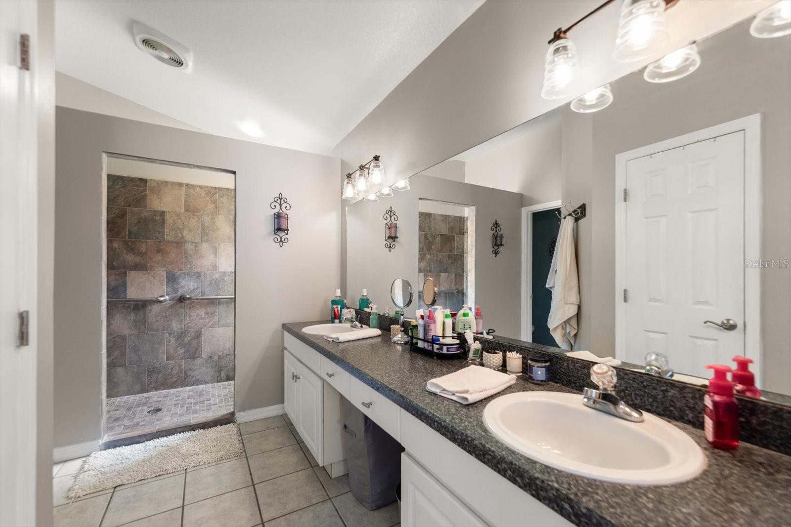 4422 HAVELOCKE DR — photo 18