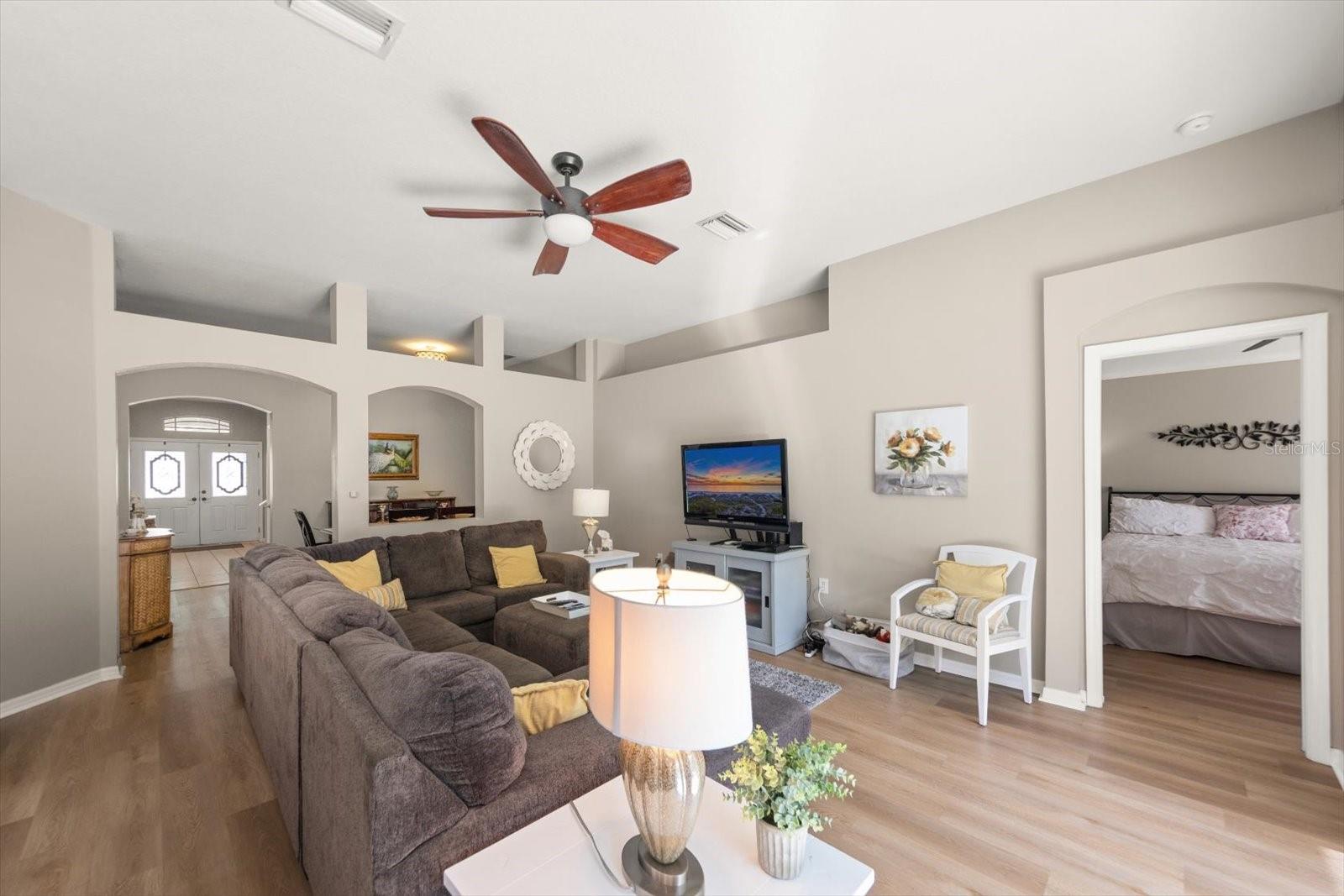 4422 HAVELOCKE DR — photo 9