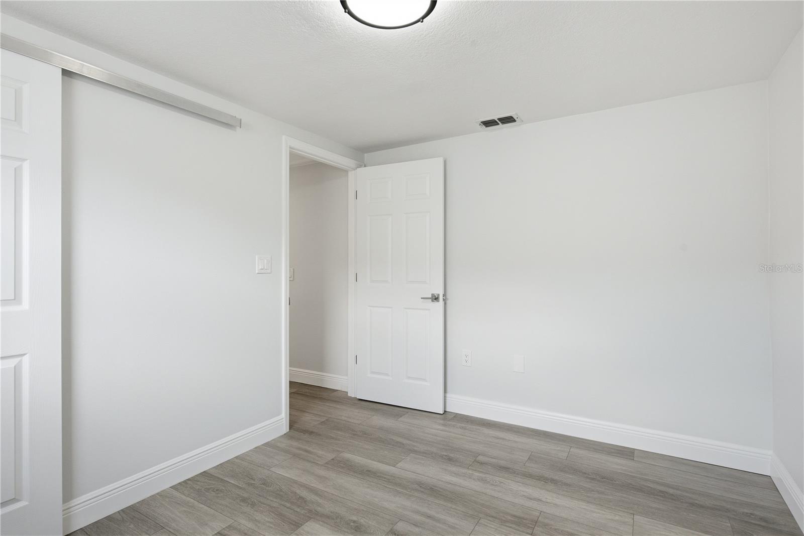 4930 POMPANO DR — photo 25
