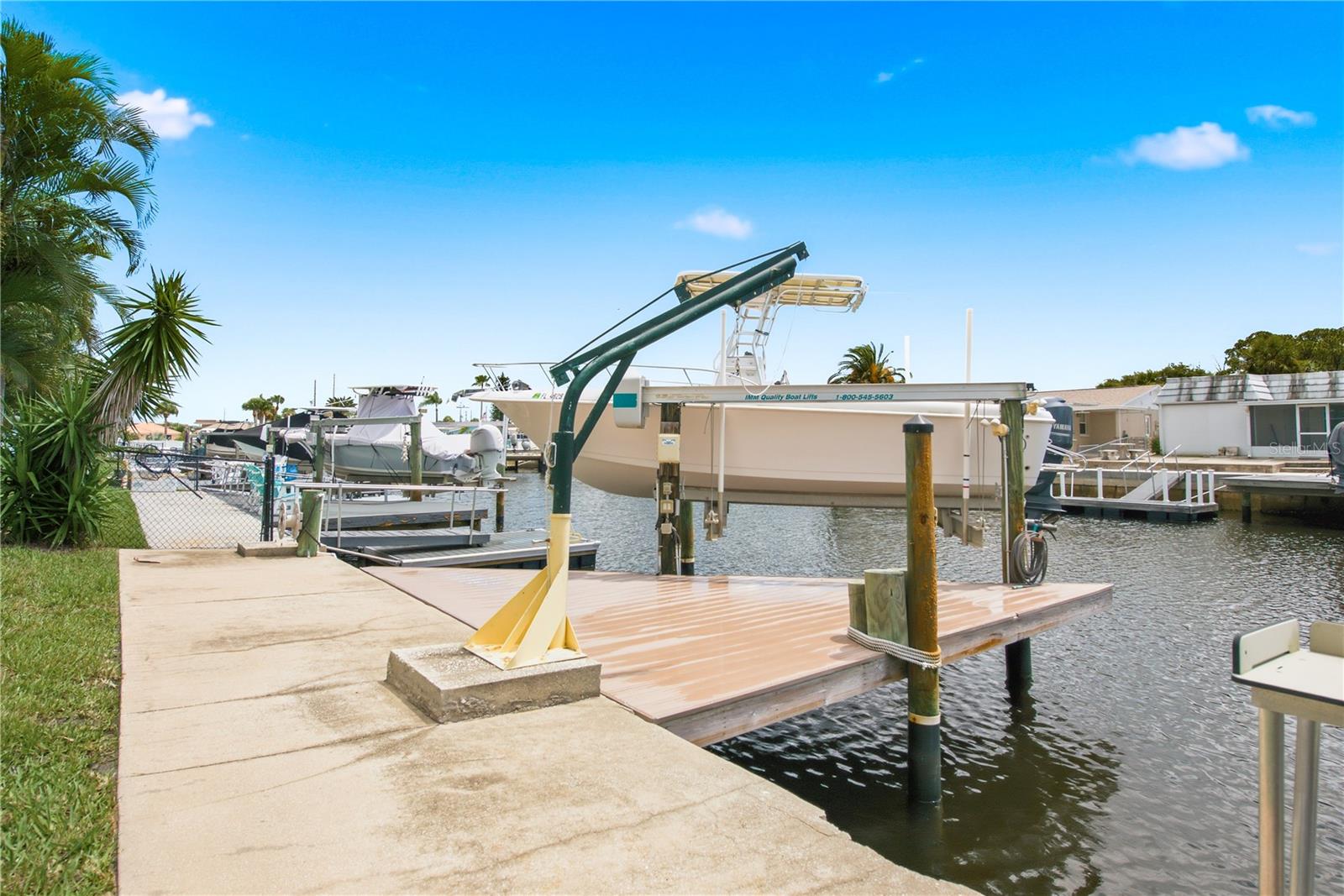 4930 POMPANO DR — photo 35