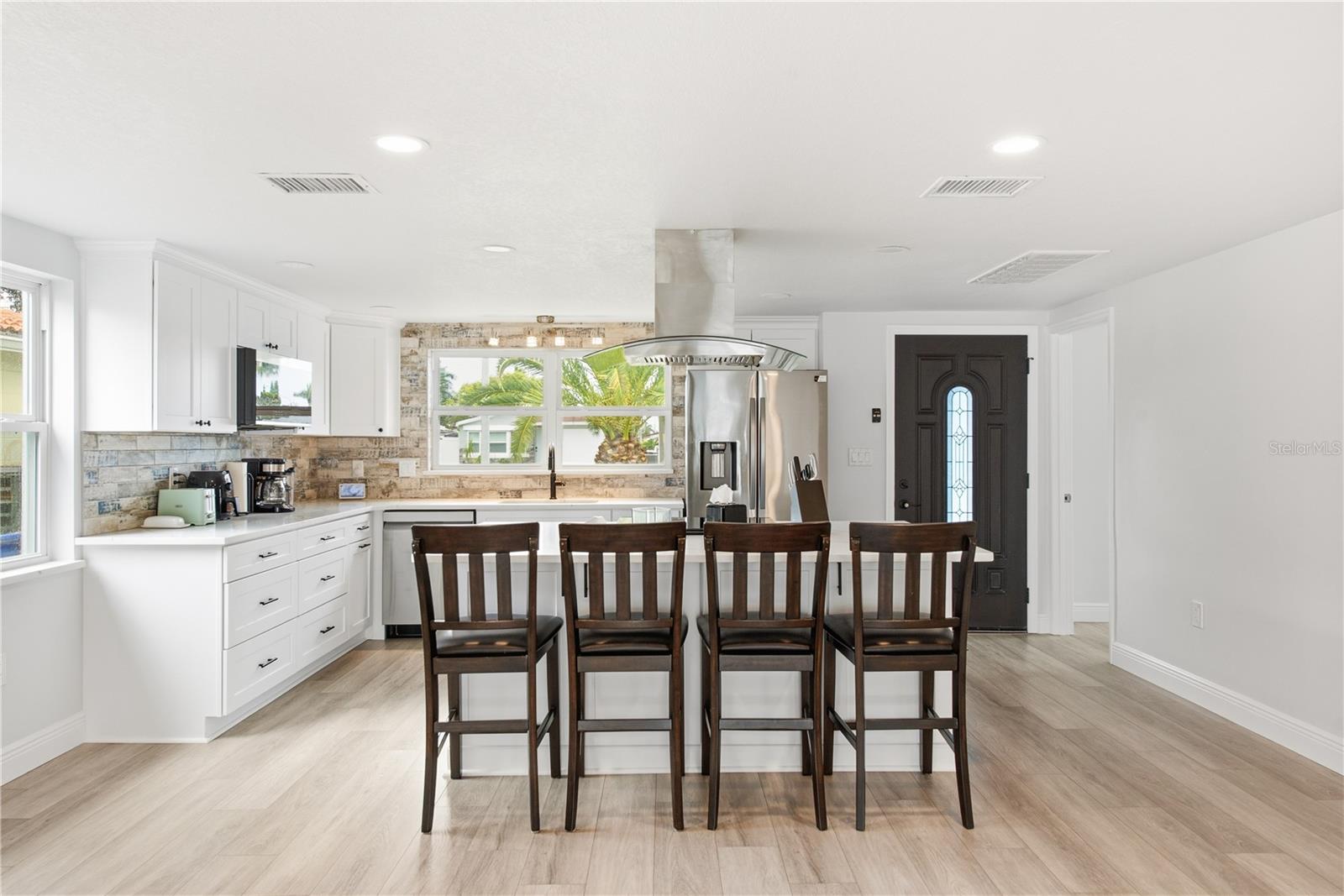 4930 POMPANO DR — photo 15