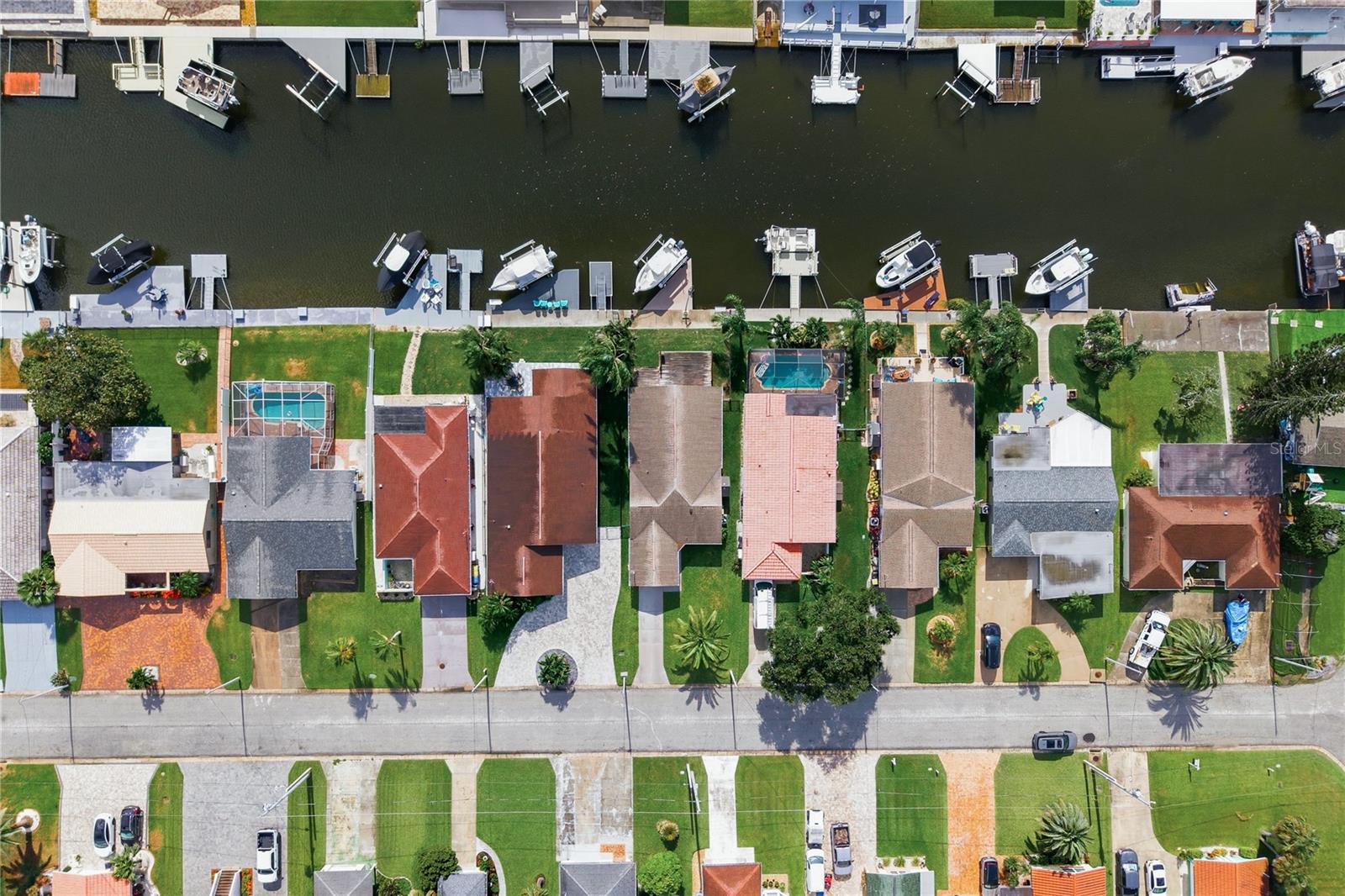 4930 POMPANO DR — photo 44