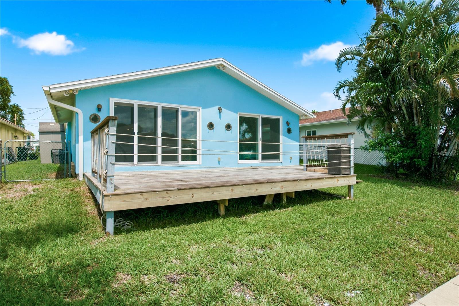 4930 POMPANO DR — photo 39
